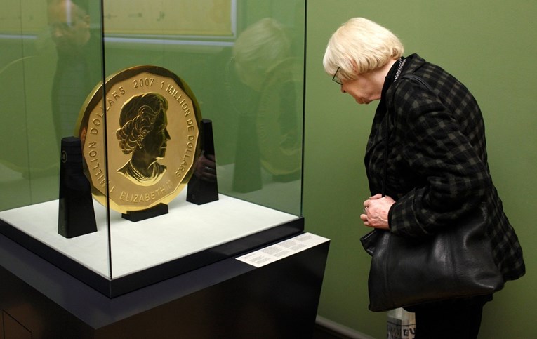 U 16 minuta iz muzeja su ukrali novčić vrijedan milijun dolara. Počelo suđenje